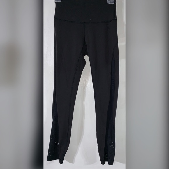 lululemon athletica Pants - 🍋🍋Lululemon leggings - size 4🍋🍋